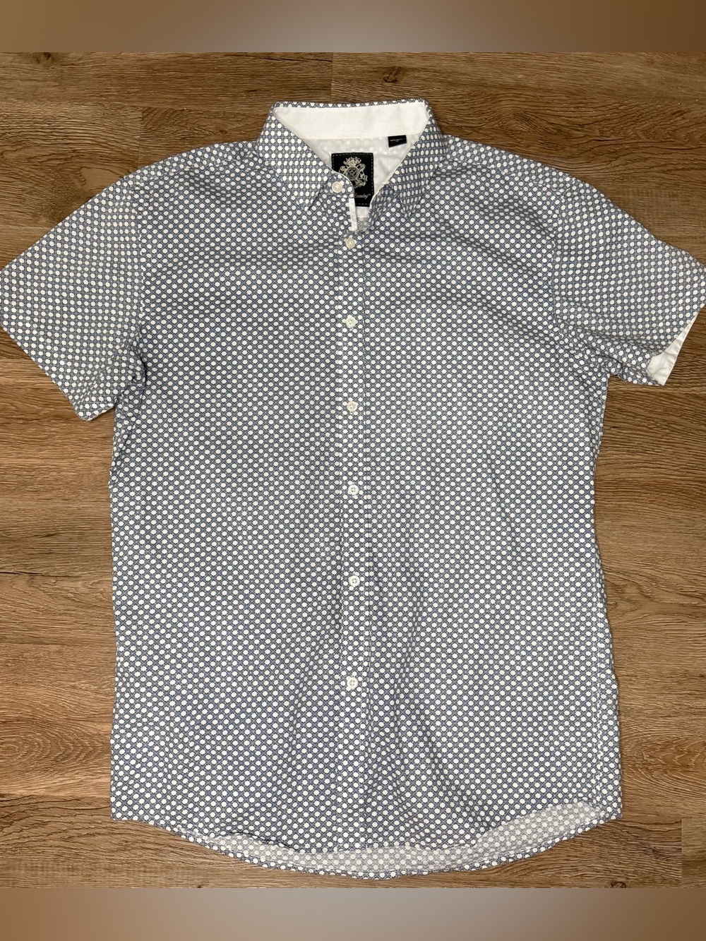 Men's Short-Sleeve Button-Up Shirt - Geometric Navy Dot